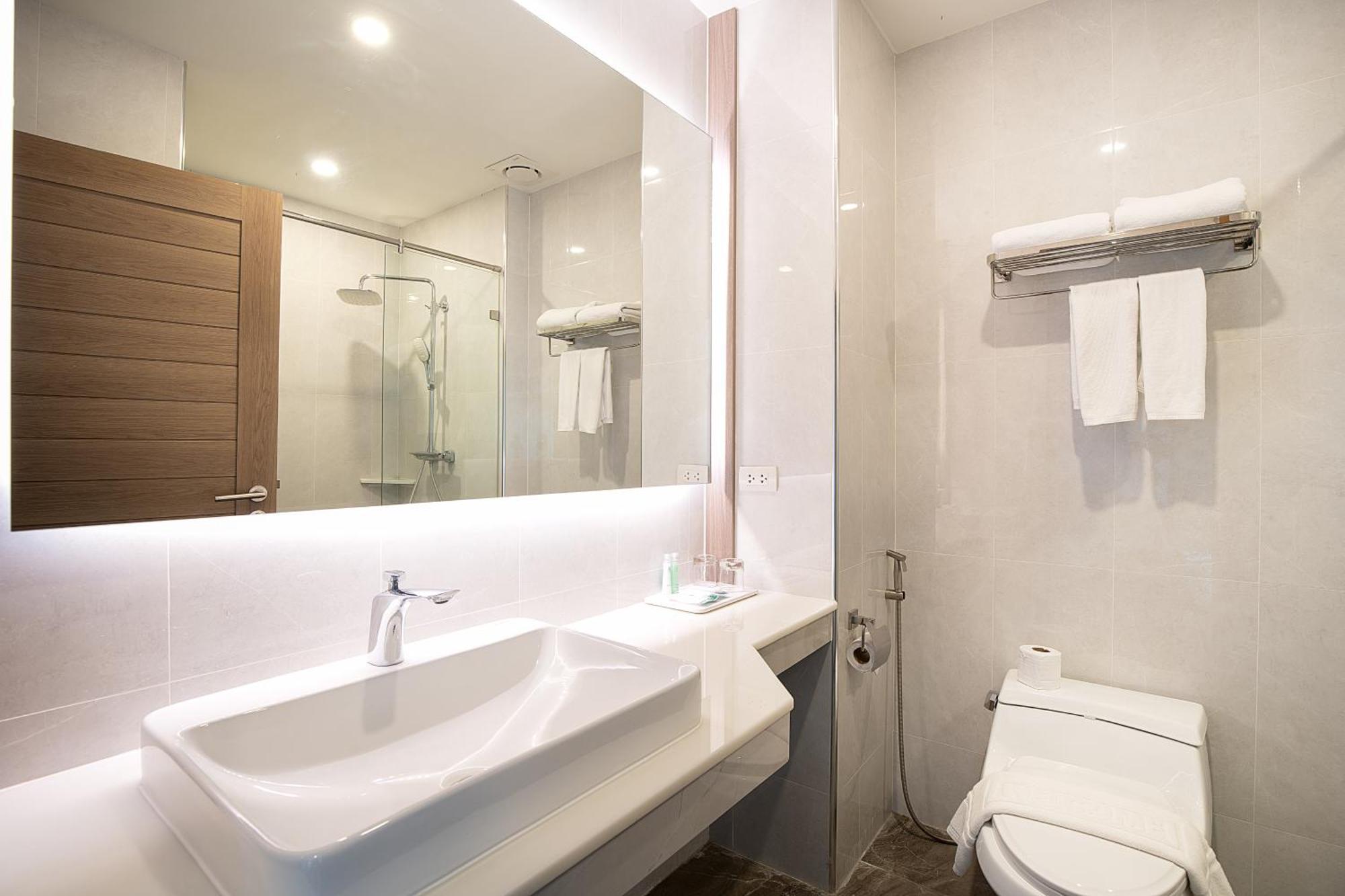 Crystal Srivaree Suvarnabhumi Hotel Ban Khlong Bang Krathiam 외부 사진